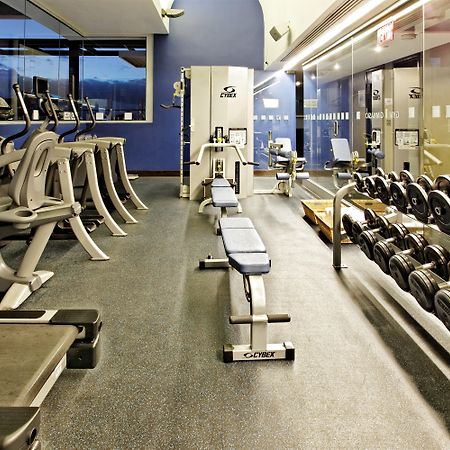 Holiday Inn Santo Domingo By Ihg Facilități foto The gym at the 2012 Olympic Village