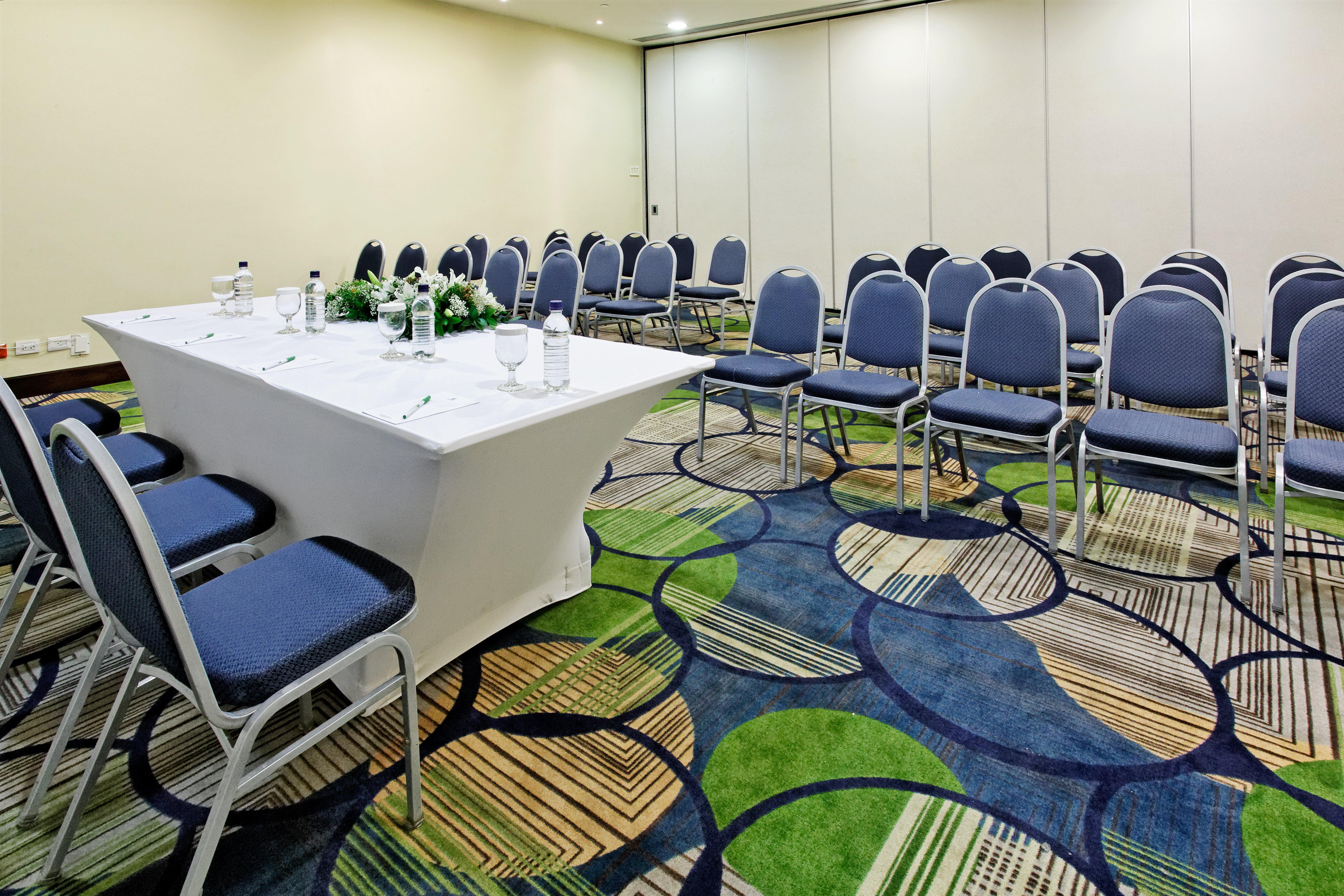 Holiday Inn Santo Domingo By Ihg Exterior foto Meeting room